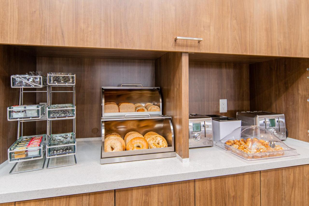 Towneplace Suites By Marriott Brantford And Conference Centre מראה חיצוני תמונה