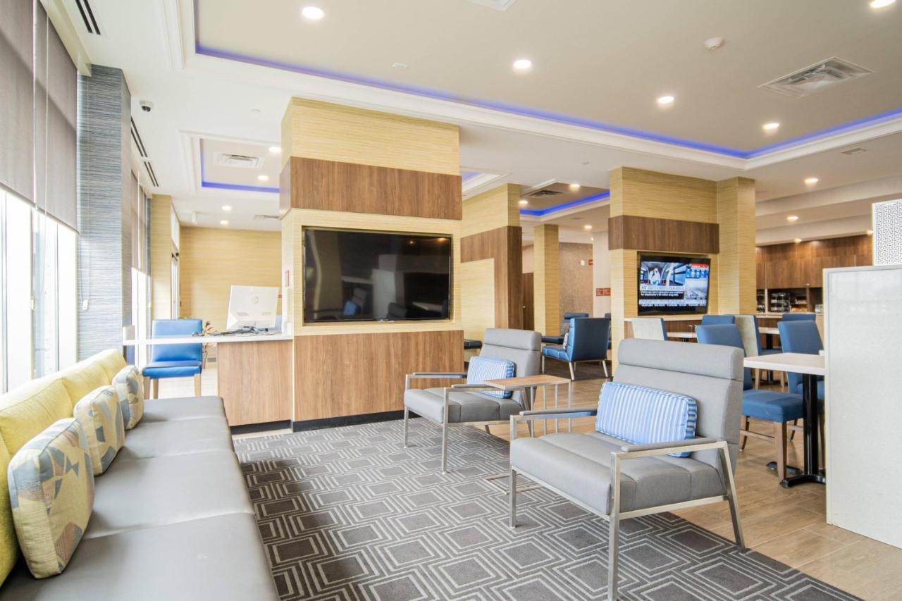 Towneplace Suites By Marriott Brantford And Conference Centre מראה חיצוני תמונה