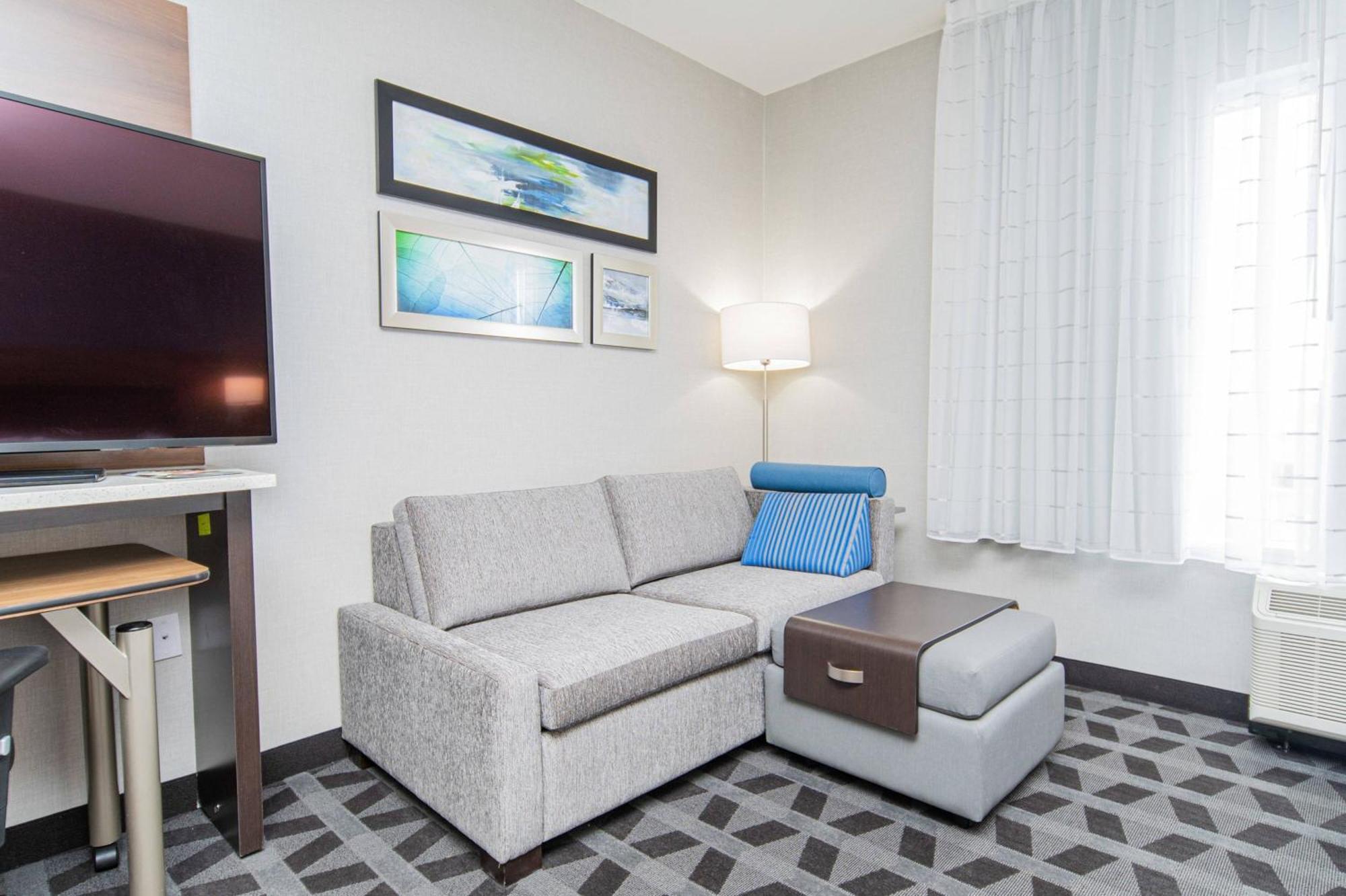 Towneplace Suites By Marriott Brantford And Conference Centre מראה חיצוני תמונה